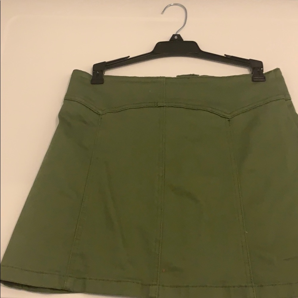 Skirt - Picture 2 of 2